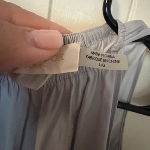 Ramy Brook Lauren Cold Shoulder Smocked Waist Satin Keyhole Blouse Women's L - Picture 5 of 7